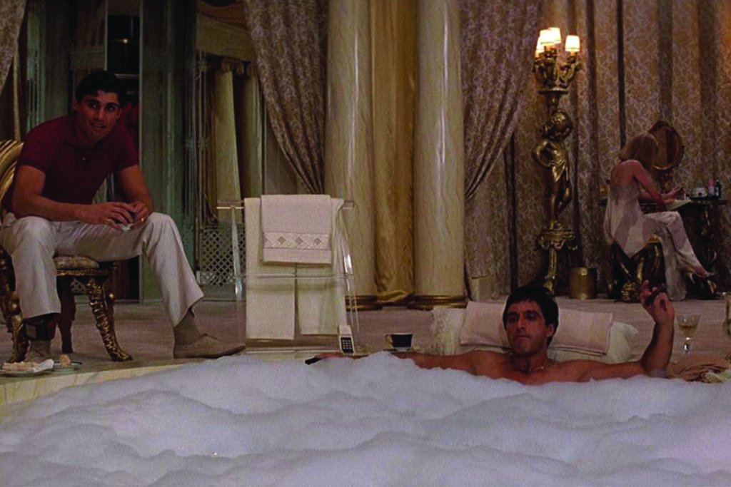 Scarface in Bagno