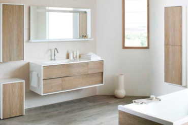 Bagno effetto legno chiaro