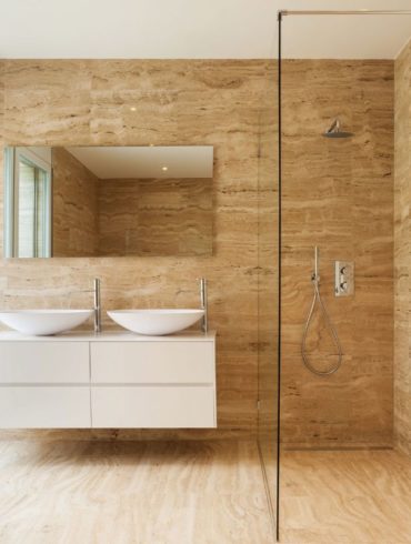 Scegliere lo specchio per il bagno